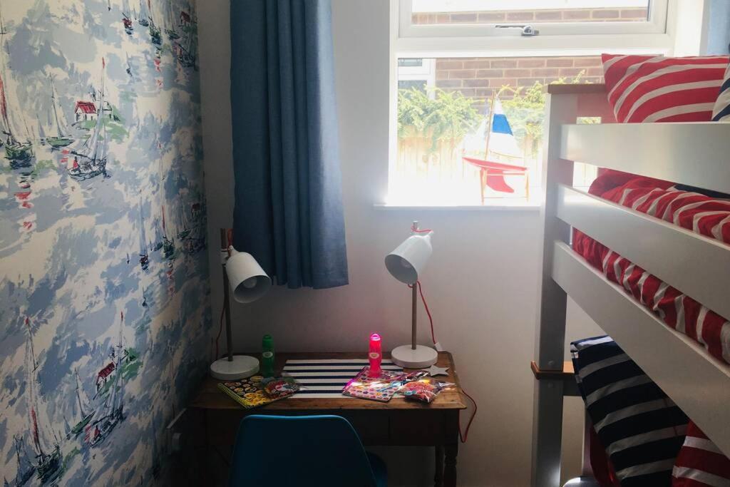 Stylish Holiday Let In Central Broadstairs Apartment Exterior photo